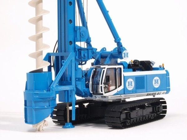 Bauer BG40 Drill Rig MALCOLM   1/50   Brami #25009 2  