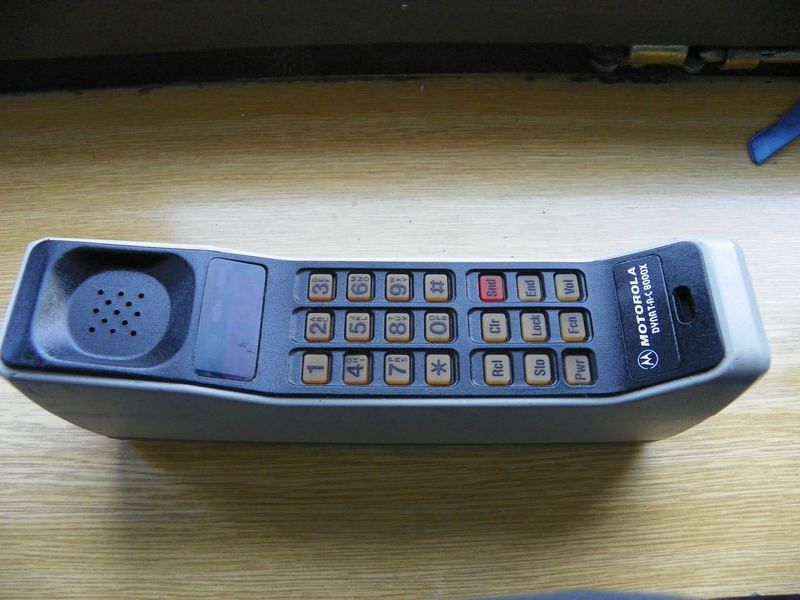 TELÉFONO MÓVIL de LADRILLO VINTAGE RARO de MOTOROLA DYNATAC 8000X