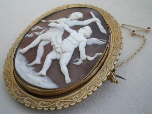 Victorian Gold Carved Cherub Swivel Cameo Brooch  