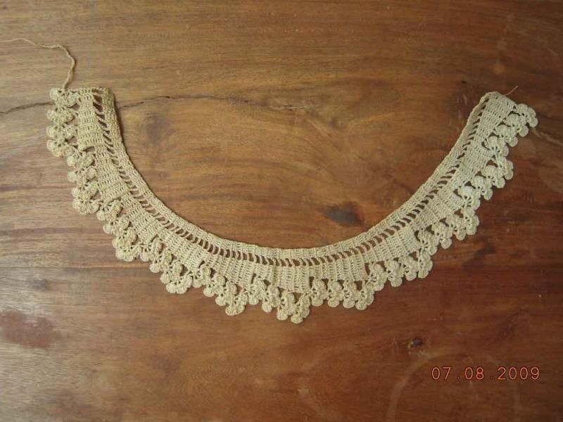 LOT~9 1800s antique VICTORIAN LACE TRIM COLLAR A35  