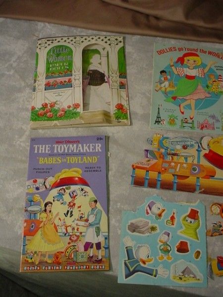 Lot of 1960s & 1970s PAPER DOLL Little Women/ Disney Babes In Toyland 