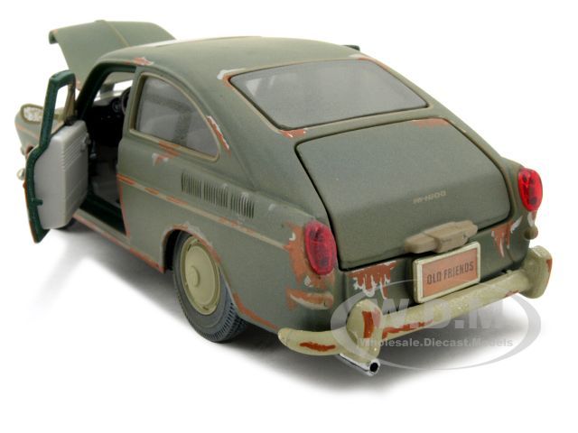 1967 VOLKSWAGEN 1600 FASTBACK WEATHERED 124 DIECAST  