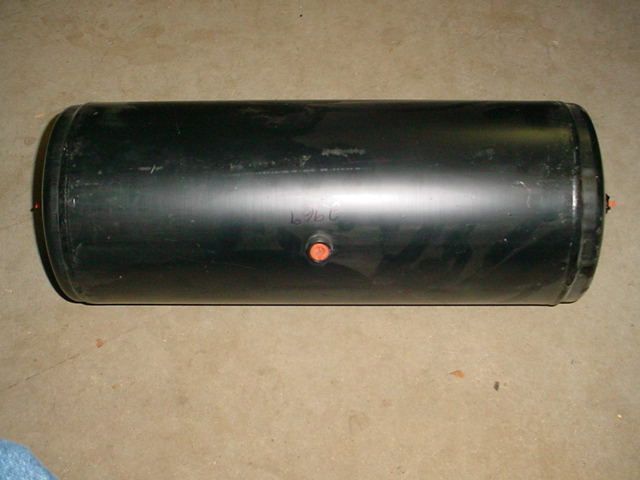 NEW OLD STOCK AIR BRAKE/BAG TANK FOR TRUCKS RVS  MORE 4 gallon  