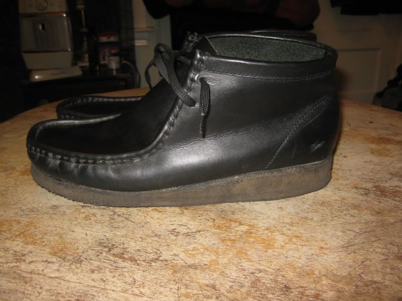 Clarks Wallabees Boots Black Leather sz 10.5 $150 wallabee desert trek 