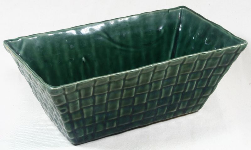 BRUSH USA 108 8 WAFFLE WEAVE GREEN RECTANGULAR POTTERY PLANTER  