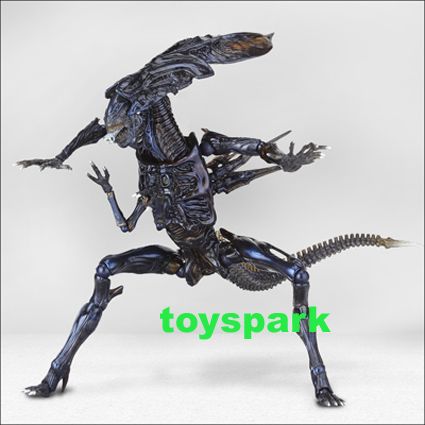 REVOLTECH SCI FI 018 ALIEN QUEEN Action figure 1986 2  