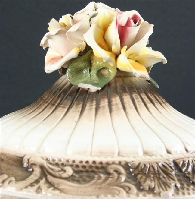 LARGE VINTAGE ITALIAN CAPODIMONTE SOUP TUREEN BASSANO  