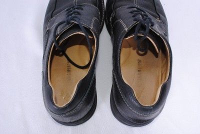 Johnston and Murphy Mens Bristow Black Leather Moc 11 Shoes  