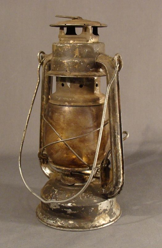 1950s VINTAGE GERMAN RAILROAD KEROSENE LAMP LANTERN RR  