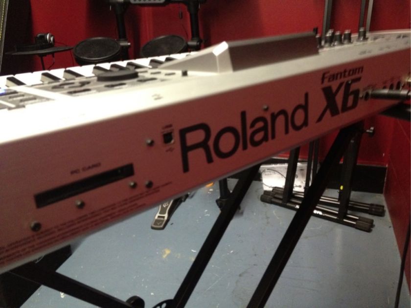 Roland Fantom X6 Workstation Keyboard  