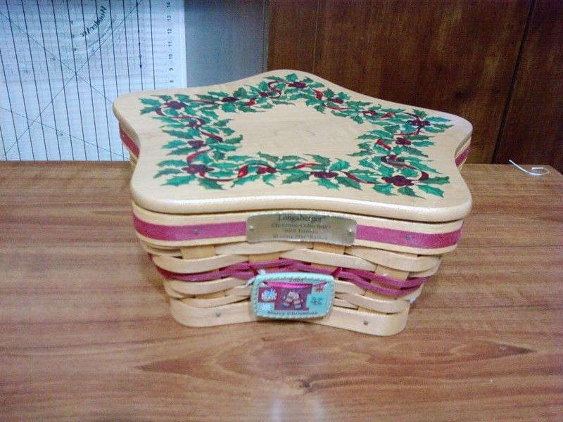 Longaberger 2001 Red Shining Star Basket Set  