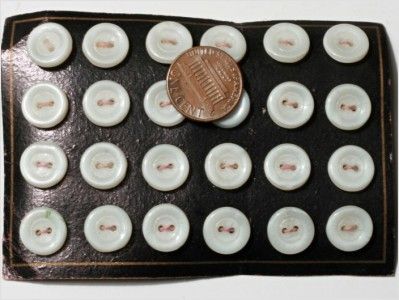 24 SEW THRU WHITE DEPRESSION GLASS BUTTONS CARD 11 mm ANTIQUE VINTAGE 