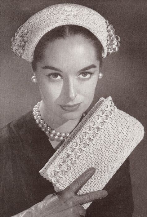 Vintage Crochet Pattern Book Hiawatha Hats Bags Beaded  