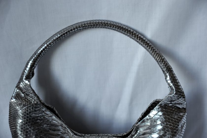 DEVI KROELL MUST HAVE Metallic Silver SNAKESKIN HOBO Handbag Tote 