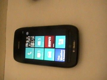 TMOBILE NOKIA LUMIA 710 BLACK NO CONTRACT EXCELLENT MINT CONDITION 