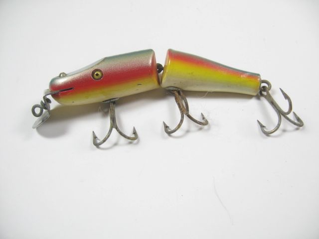 VINTAGE CREEK CHUB WOOD JOINTED PIKIE RAINBOW FISHING LURE  