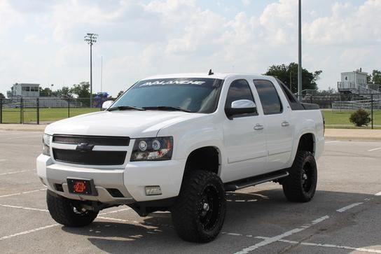 Chevrolet  Avalanche LTZ Z71 in Chevrolet   Motors