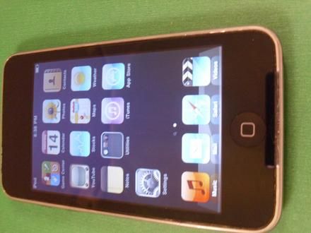 Ipod Touch 2nd Gen 8GB Bundle Fast &  885909255566 