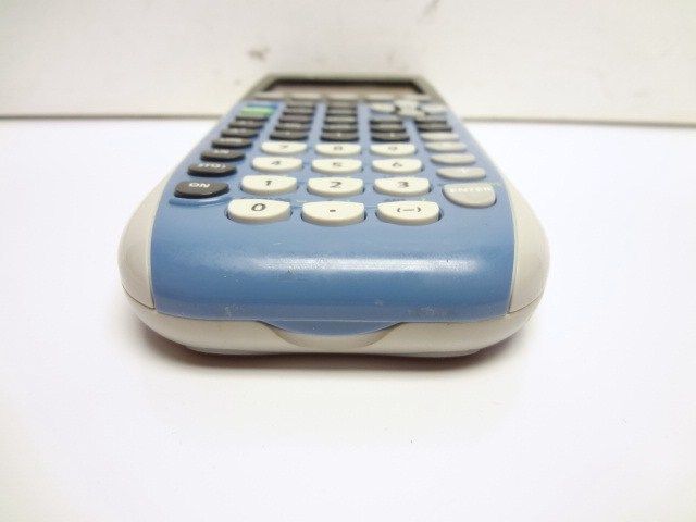 TEXAS INSTRUMENTS TI 84 SILVER EDITION GRAPHING CALCULATOR  