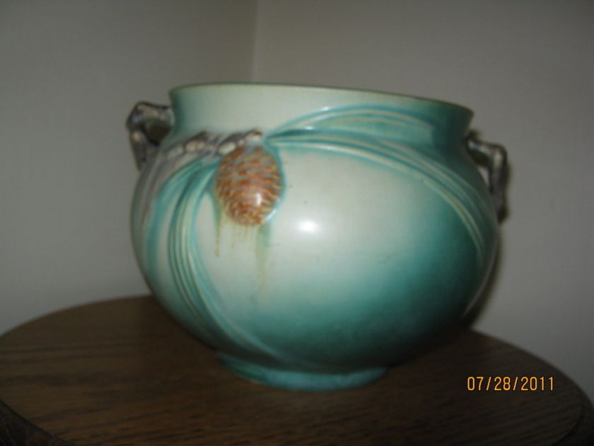 ROSEVILLE POTTERY TWIG HANDLED PINECONE JARDINIERE  