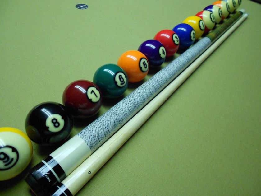 MEUCCI POOL CUE VINTAGE SPEEDSTER DESIGN JET BLACK & CREAM HOPPE RING 