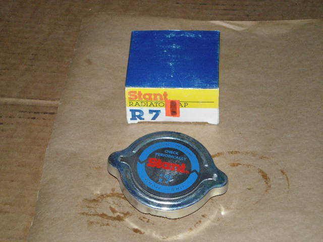   RADIATOR CAP, 41 51 FORD TRUCK, PETERBILT,FLEXIBLE, TWIN COACH  