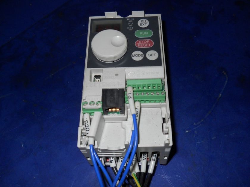 MITSUBISHI FR S520E 0 2K INVERTER  