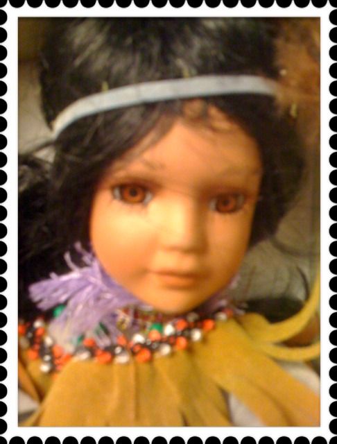 ELIZABETH COLLECTION COLLECTOR PORCELAIN DOLL NATIVE AM  