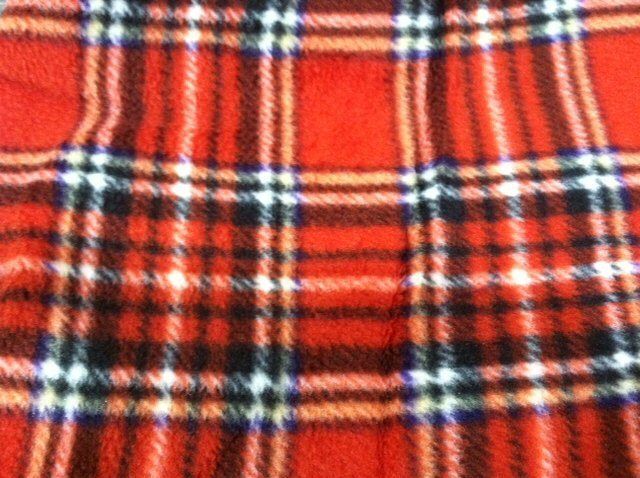 Centaur Superline Fleece Sheet/Cooler   RED Plaid   Size SMALL   70 