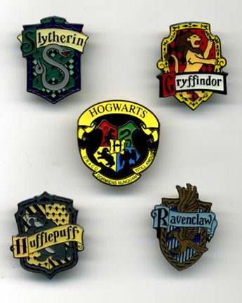 GRYFFINDOR Harry Potter British Movie Metal Pin  