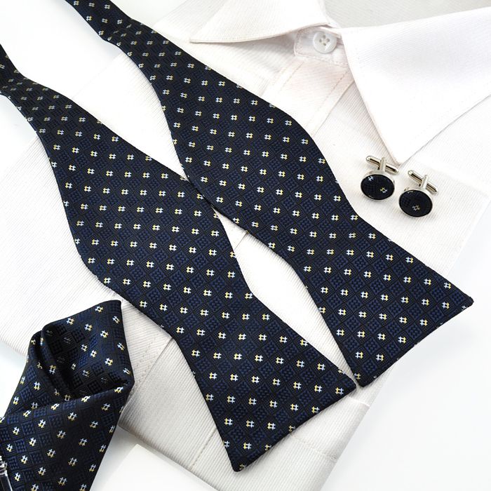 Party Meeting Tie Mens Ties Hanky Cufflinks Polka Dots 41  